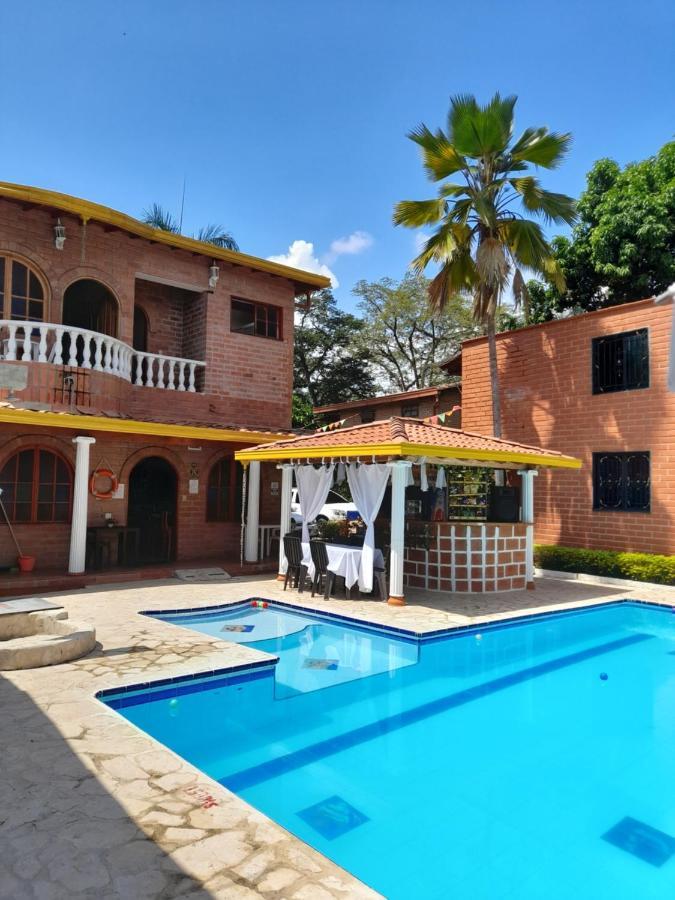 Hotel Boutique Los Gentiles Santa Fe de Antioquia Exterior photo
