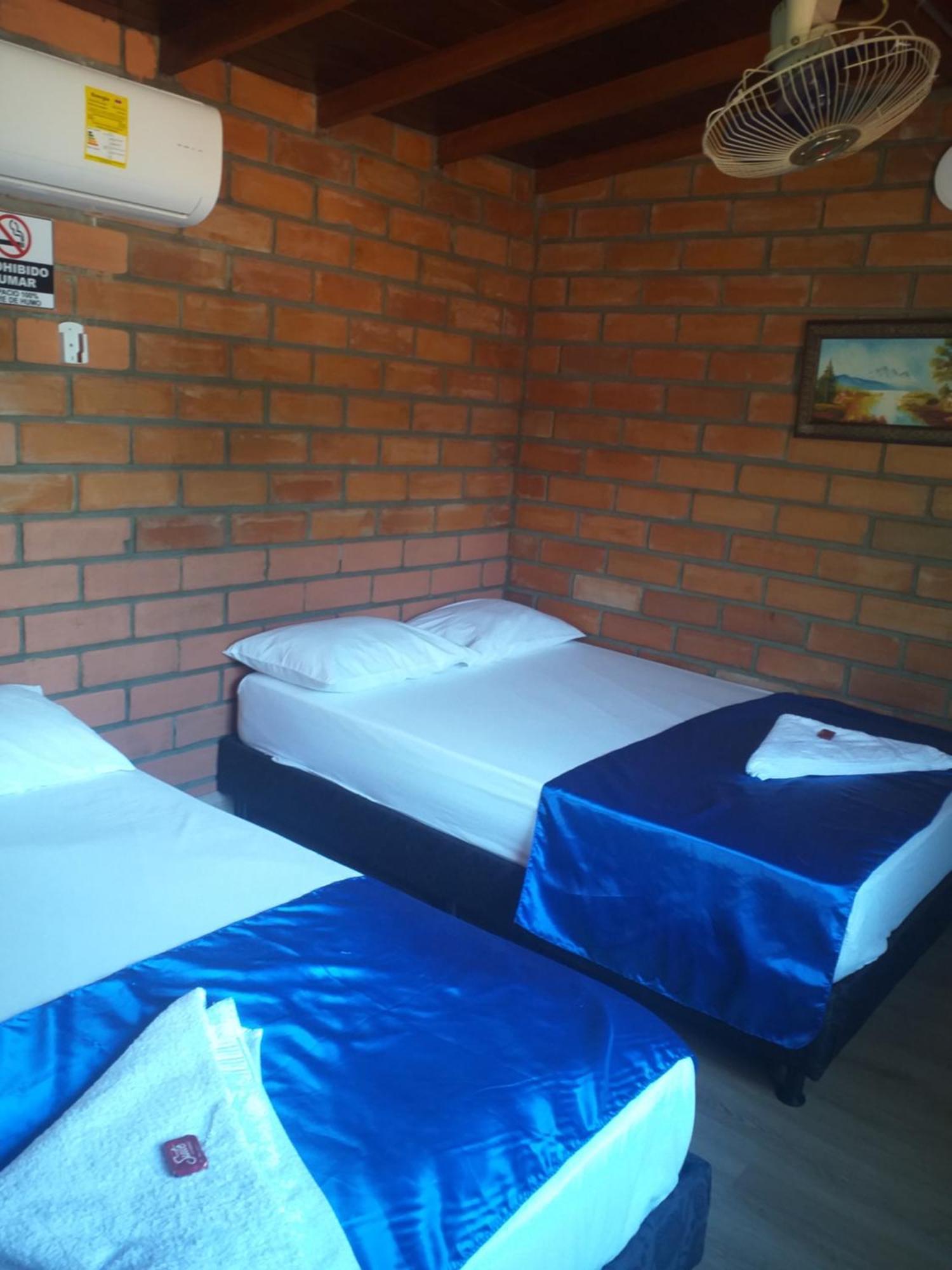 Hotel Boutique Los Gentiles Santa Fe de Antioquia Room photo