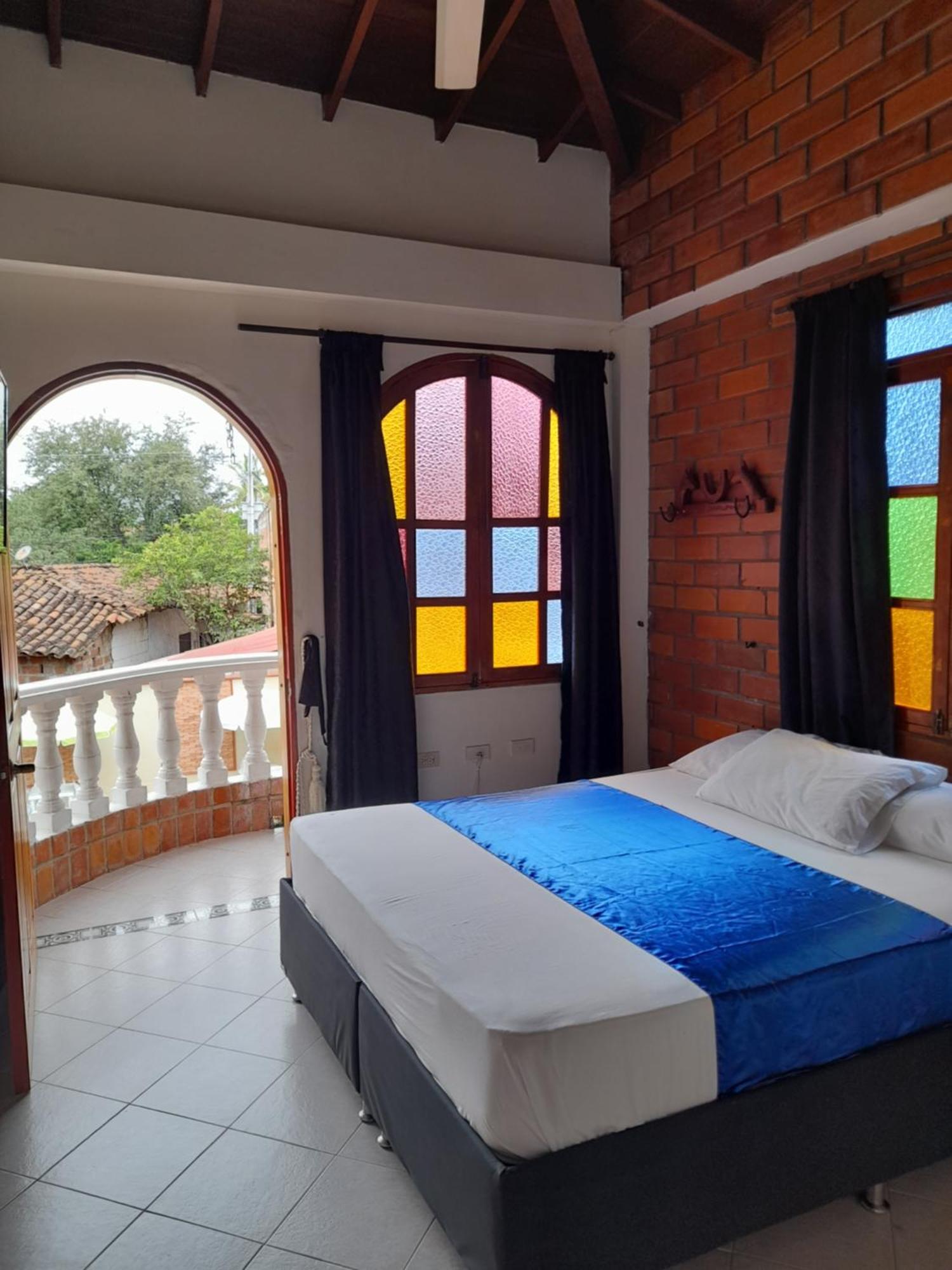 Hotel Boutique Los Gentiles Santa Fe de Antioquia Room photo