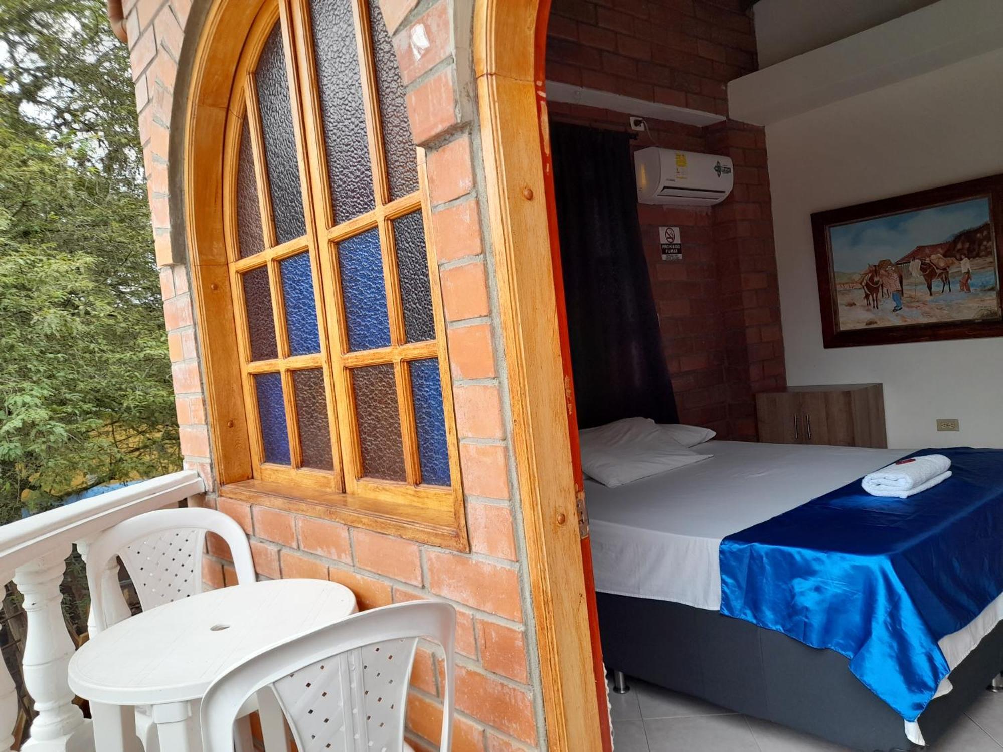 Hotel Boutique Los Gentiles Santa Fe de Antioquia Room photo
